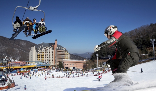 CHEONGJU – SEOUL – EVERLAND / TRƯỢT TUYẾT YANGJI PINE  – NAMI