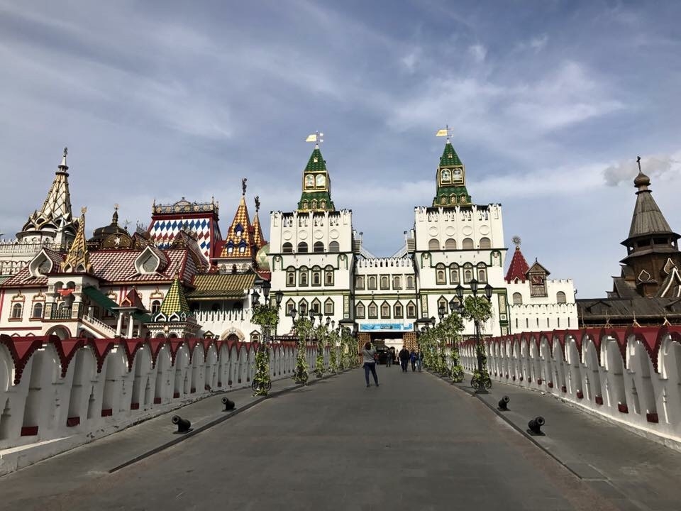 KHÁM PHÁ NƯỚC NGA VĨ ĐẠI